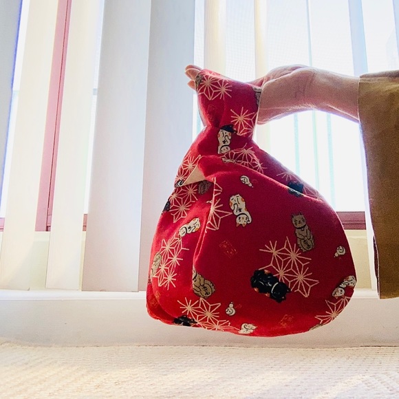 ALL NEW Japanese maneki neko textile wrist bag - Picture 11 of 14